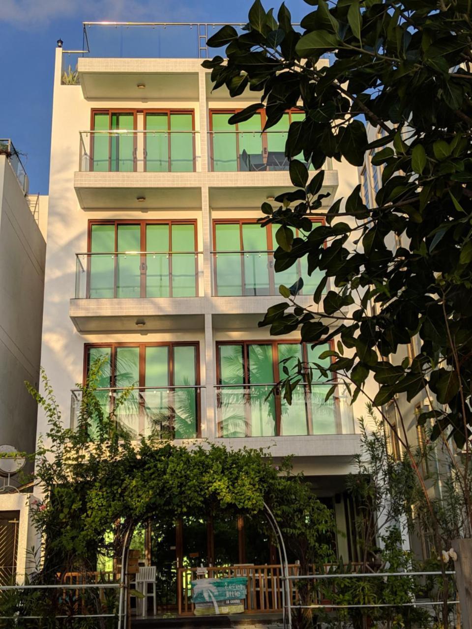 Huvan Beach Hotel At Hulhumale Exterior foto